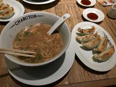 とんこつらぁ麺 Chabuton ヨドバシ梅田店