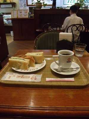 てらにし珈琲 国泰寺店