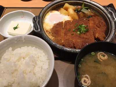 やよい軒 福岡空港通り店