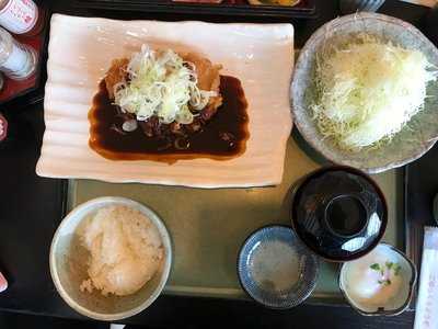 やはらかとんかつ綾 菰野店