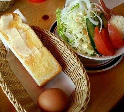 コメダ珈琲 高岡中曽根店