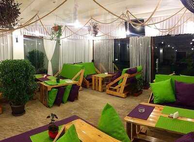 Mini Garden Special Lounge