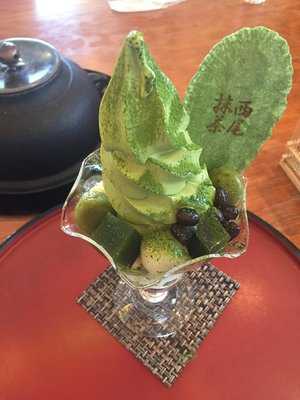 茶房茶遊