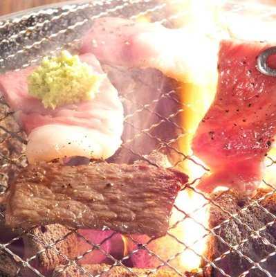 炭火焼肉 心斎