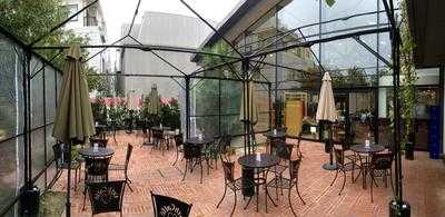 Urth Caffé 表参道店