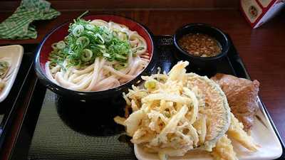 讃岐 釜揚げうどん 丸亀製麺 富山豊田町