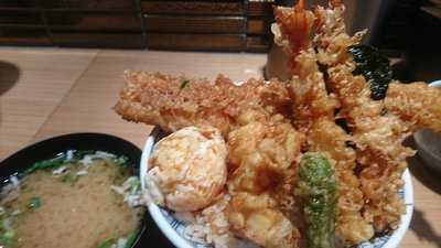 日本橋 天丼 金子半之助 神田小川町店