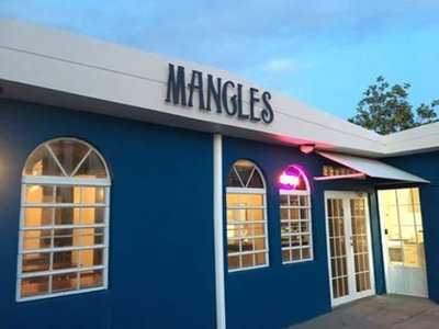 Mangles