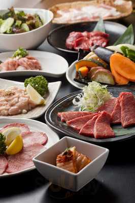 焼肉 龍音