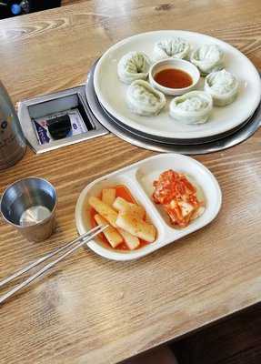 공산성부추해물칼국수 menu