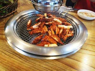 설악막국수춘천닭갈비 menu