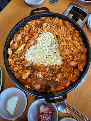 고수닭갈비