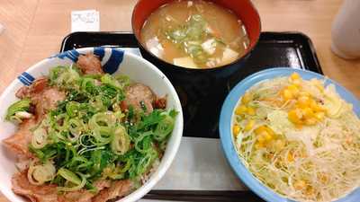 松屋 新潟女池店