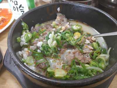 맛자랑순대국