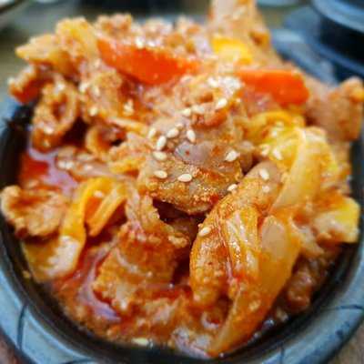 웰빙우렁쌈밥 menu