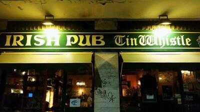 Tin Whistle Irish Pub