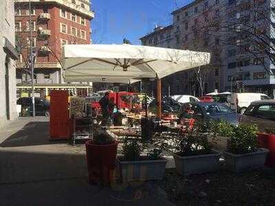 Farmacia Ambrosiana, Milano