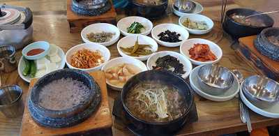 홍천뚝배기