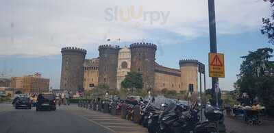 Castel Dell'Ovo, Milano