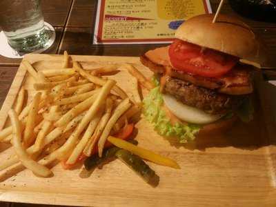 Alternative Cafe & Bar VANDALISM渋谷