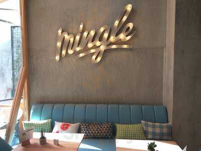 Mingle Cafe