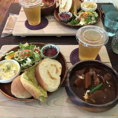 Brot Lieben in Miyakoda