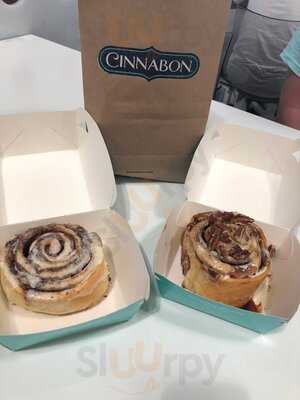 Cinnabon Kings Ave