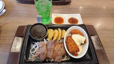 Steakステーキガスト 新潟山木戸店