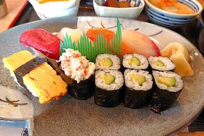 寿し栄　涌波店