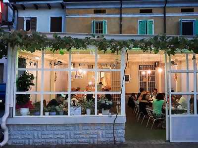 Pizzeria Ai Giardini Majlinda