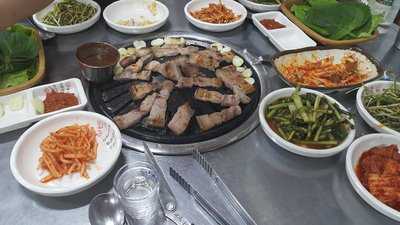 기운네흑돼지