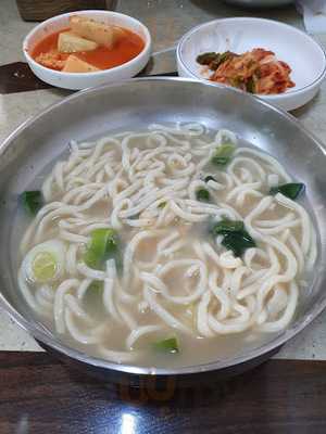 이모네칼국수