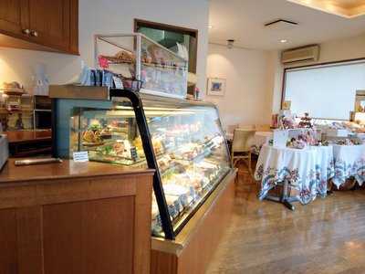 ポワンプールポワン 府庁前店