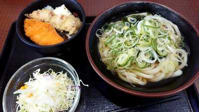 こびきの里／チャンピオンカレー出来島店