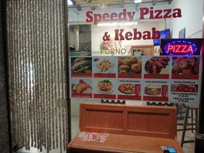 Speedy Pizza & Kebab, Crema