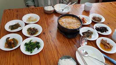 엄마의손맛식당