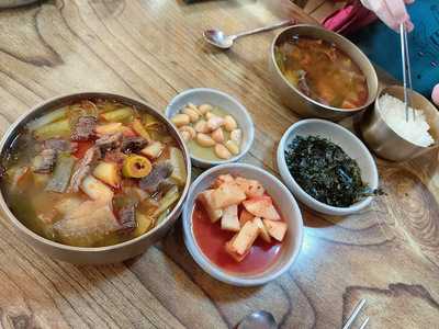 온천골가마솥국밥