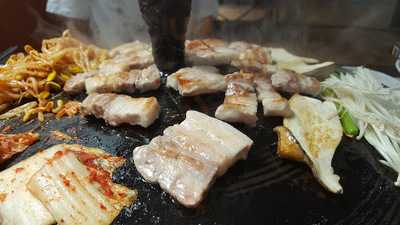 제주백년초생삼겹살