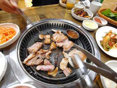 불타는숯불갈비