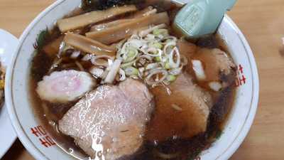 ファミリー飯店ふじや