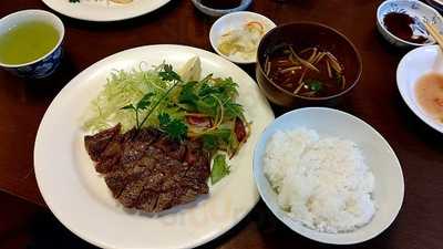 ステーキハウス加津味