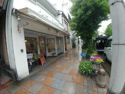 シェ ラ メール本店