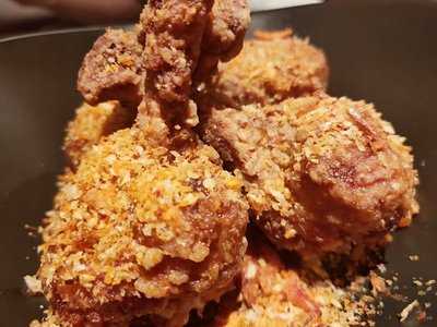 梅田東通り 肉寿司