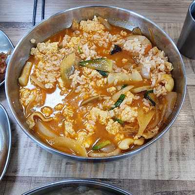 알찬식당