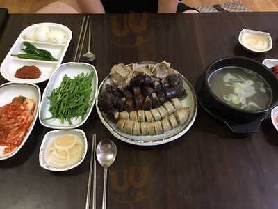 평양아바이손순대