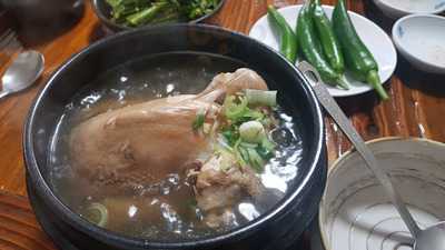 의성춘산오가피집