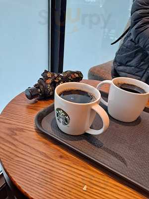 스타벅스 남부터미널2점