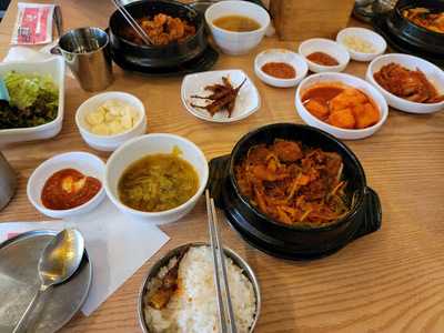 정여사손칼국수