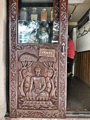 ゴルカ バザール