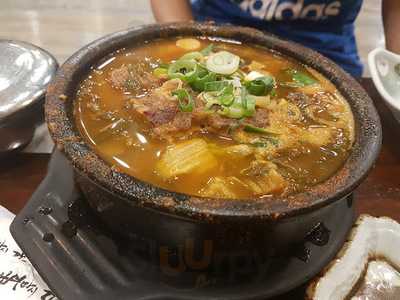 뼈마시감자탕부대찌개